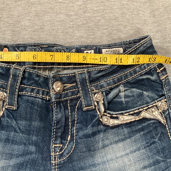 MissMe PreOwned Women’s Size 26 MidRise Jeans - Picture 5 of 5